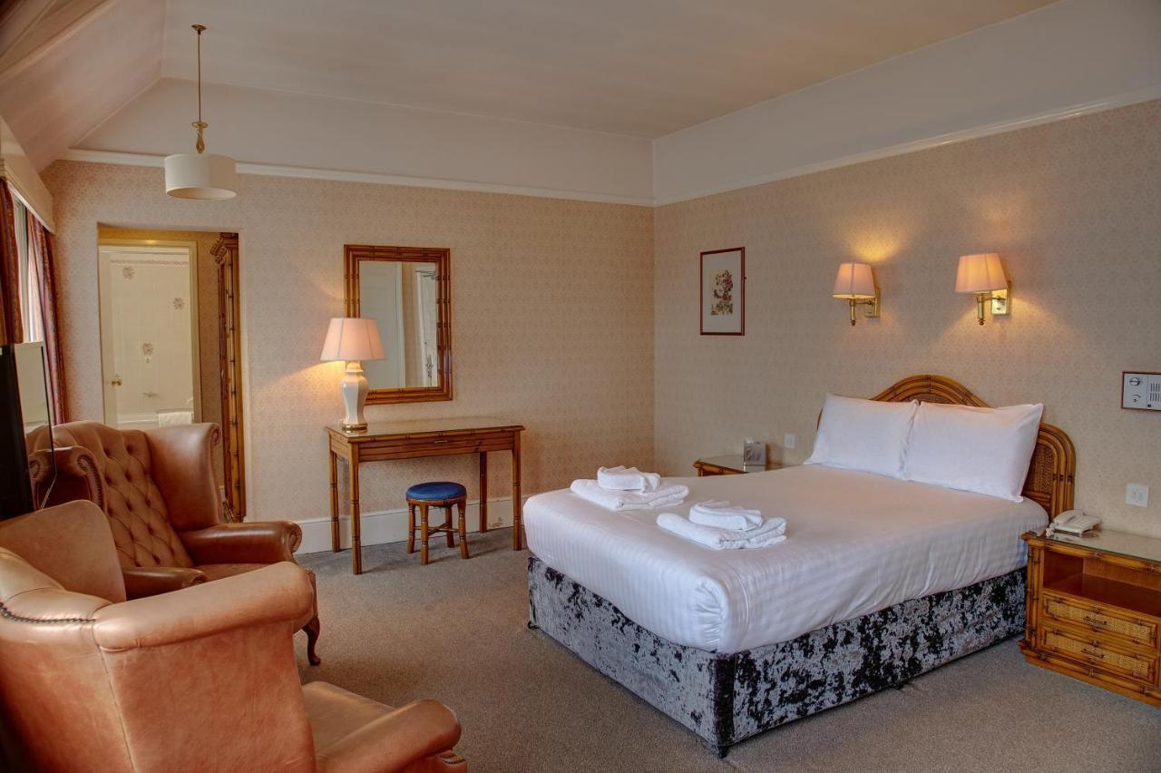 The Orwell Hotel Felixstowe Exteriör bild